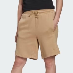 NWT Women's size M Adidas sweatshorts